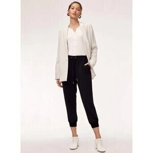 Aritzia Wilfred Buffon Crepe Jogger Pant in Black, Size M